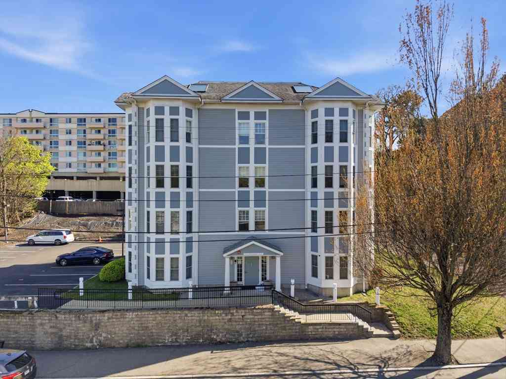 Homes For Rent - 13-21 Des Moines<br/> Quincy, MA 02169