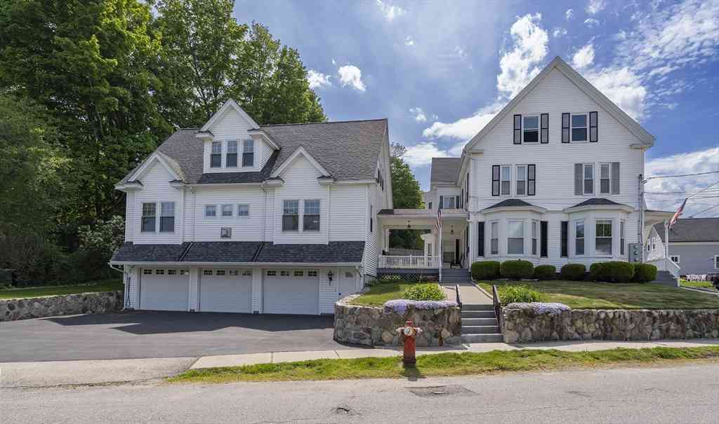 Homes For Rent - 30 Orchard St<br/> Amesbury, MA 01913