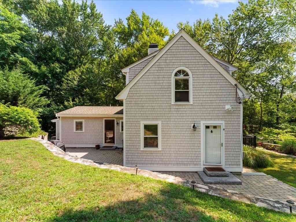 Homes For Rent - 9 Priscilla Ave<br/> Duxbury, MA 02332