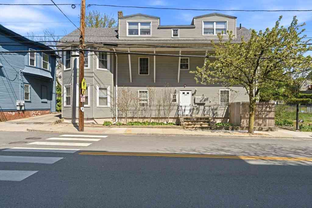Homes For Sale - 513 Charles St<br/> Providence, RI 02904