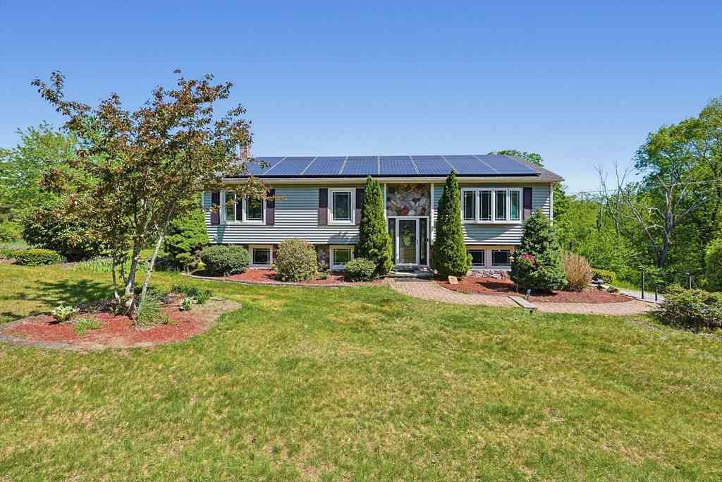 Homes For Sale - 77 May Hill Rd<br/> Hampden County, Monson, MA 01057