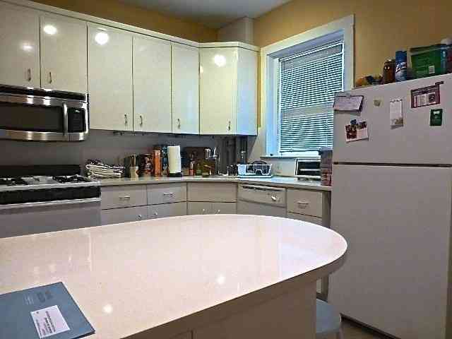 Apartment For Rent - 2 Claflin Rd. #2<br/> Brookline, MA 02445