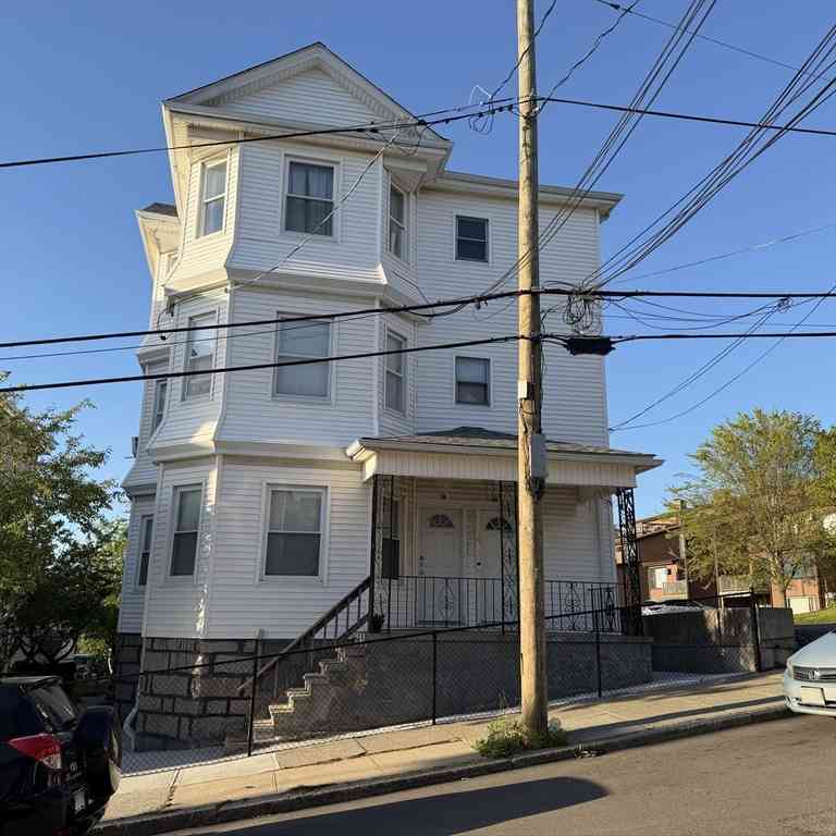 Apartment For Rent - 58 Prospect St #58<br/> Fall River, MA 02720