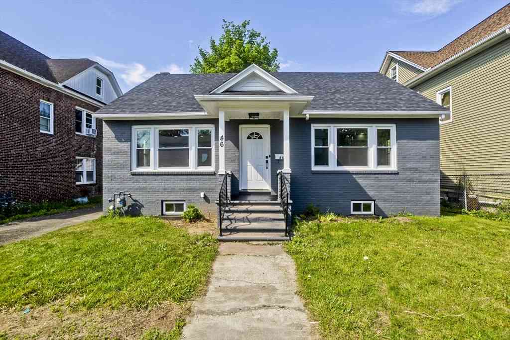 Homes For Sale - 46 Knollwood St<br/> Springfield, MA 01104
