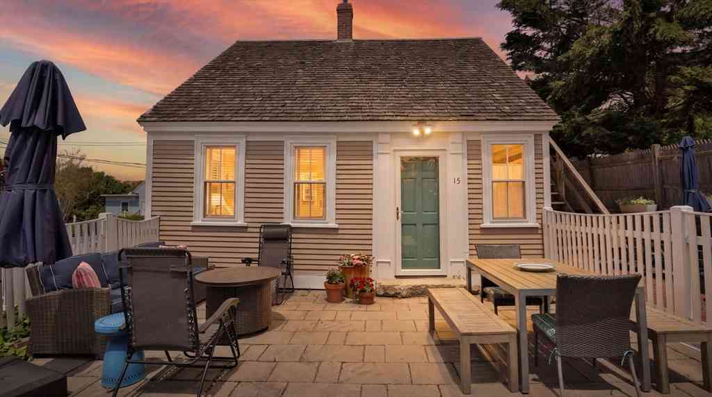 Condo For Sale - 15 Carver Street #1<br/> Provincetown, MA 02657