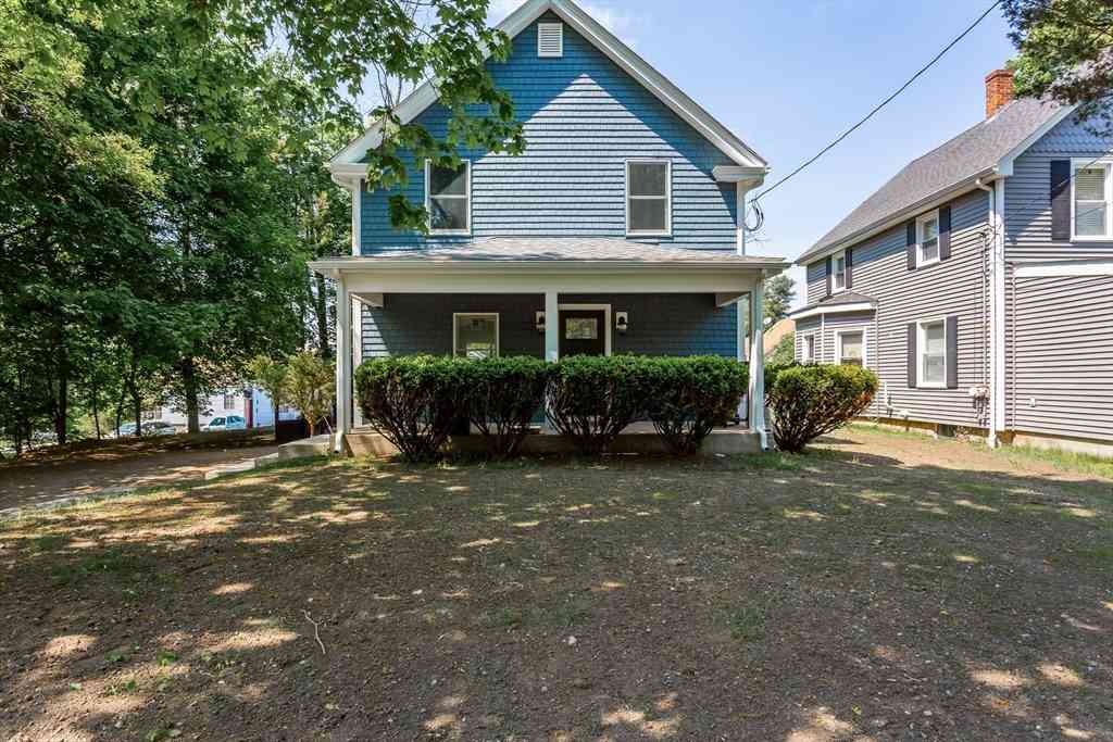 Homes For Sale - 14 Wilmarth St<br/> Attleboro, MA 02703