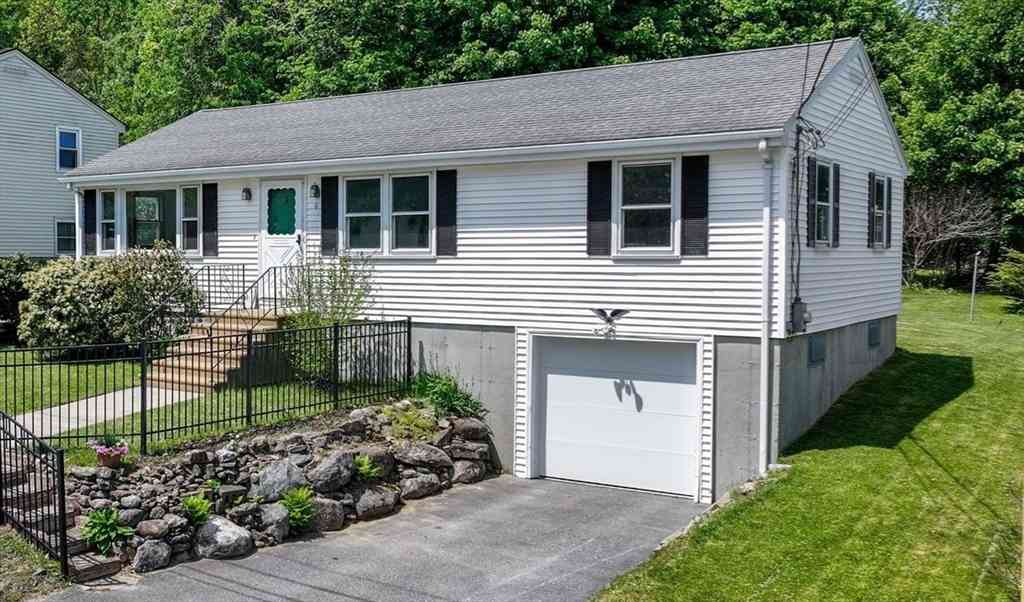 Homes For Sale - 6 Tucker St<br/> Worcester, MA 01606
