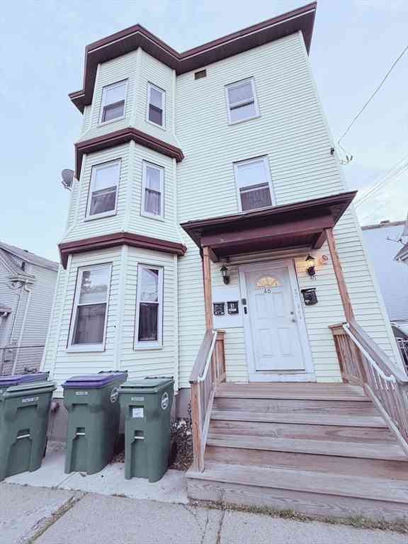 Apartment For Rent - 46 Grove St #3<br/> Lynn, MA 01905