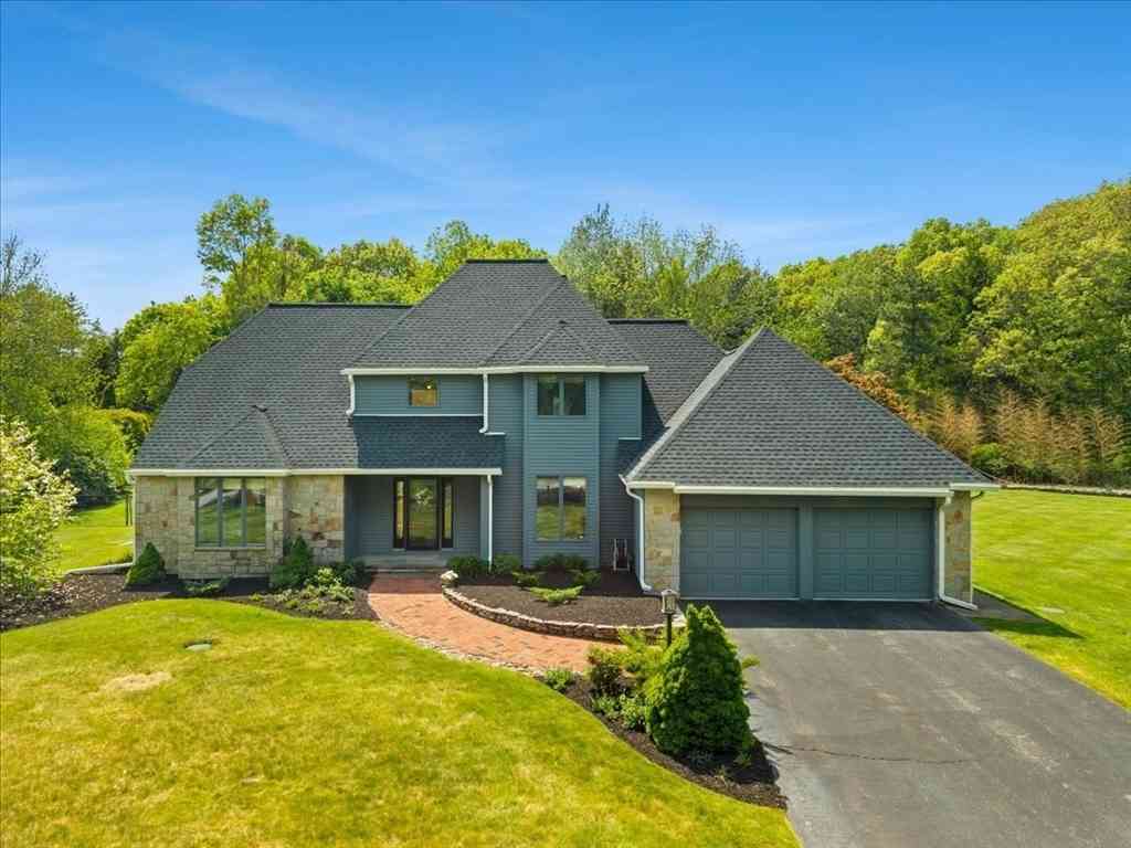 Homes For Sale - 14 Fieldstone Ter<br/> Plymouth County, West Bridgewater, MA 02379
