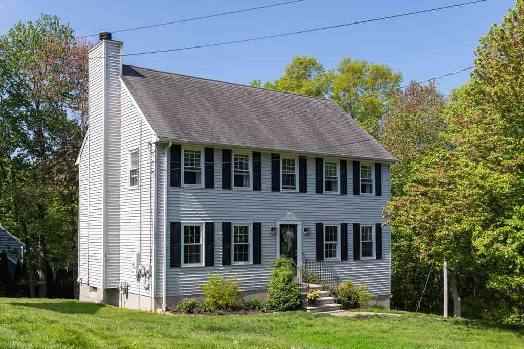 Homes For Sale - 40 Idora Ave<br/> Haverhill, MA 01832