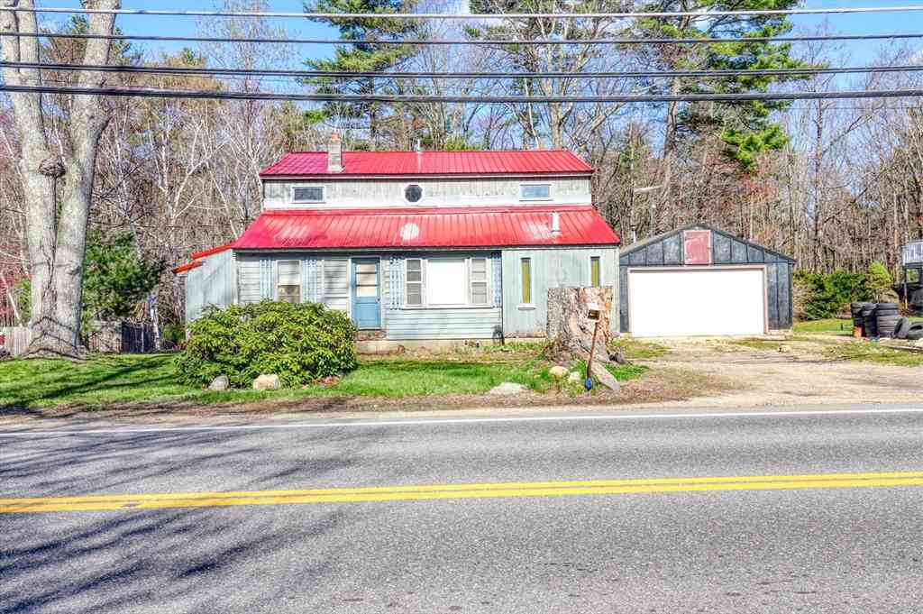 Homes For Sale - 319 Main Street<br/> Rockingham County, Plaistow, NH 03865