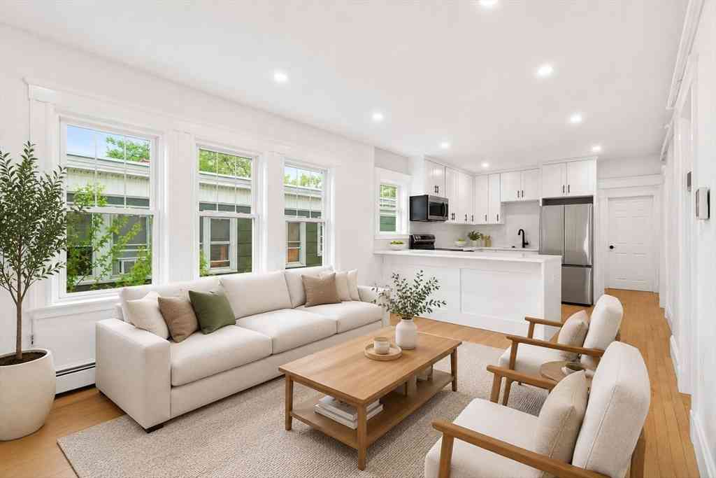 Condo For Sale - 60 Derby Street #5<br/> Somerville, MA 02145