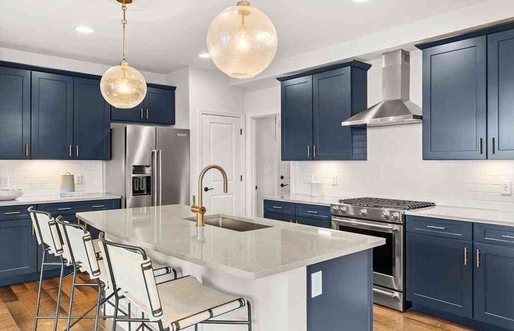 Condo For Sale - 56 East Point Drive #14<br/> East Providence, RI 02916