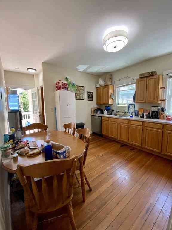 Apartment For Rent - 270 Harvard St #1<br/> Medford, MA 02155