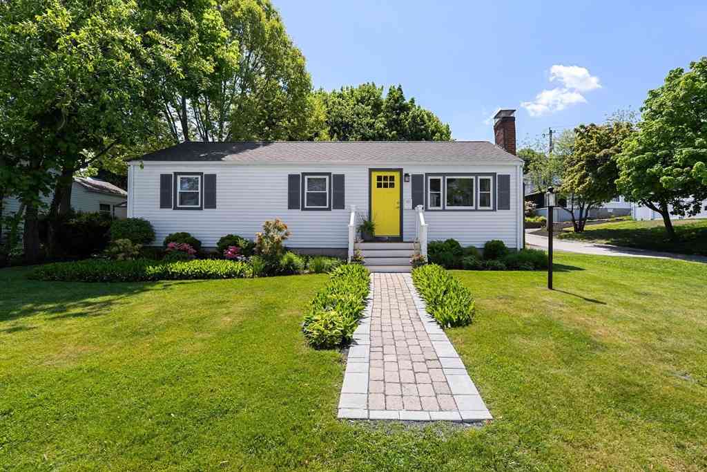 Homes For Sale - 29 Willow Ave<br/> Norfolk County, Weymouth, MA 02191