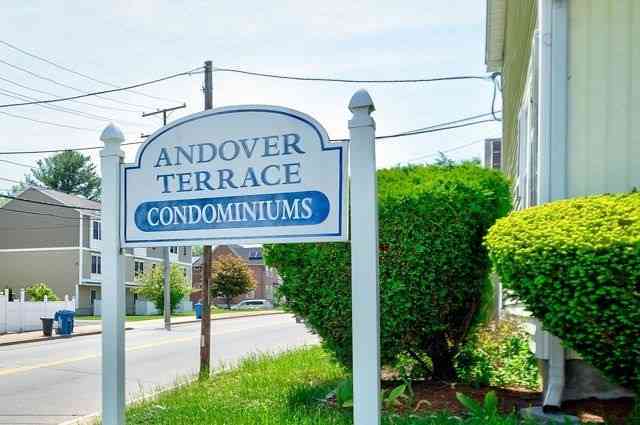 Condo For Sale - 2 Andover Terrace #2<br/> Lawrence, MA 01843