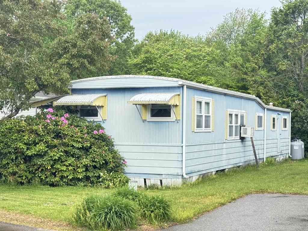 Mobile Home For Sale - 8 Robert Road<br/> Plainville, MA 02762