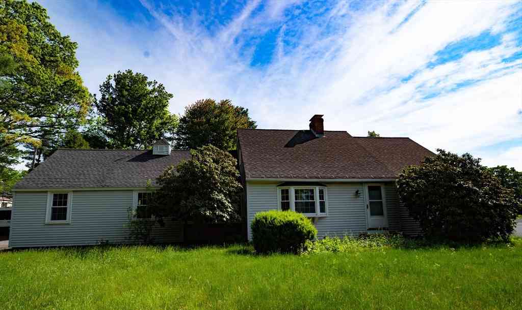 Homes For Sale - 35 George St<br/> Fitchburg, MA 01420