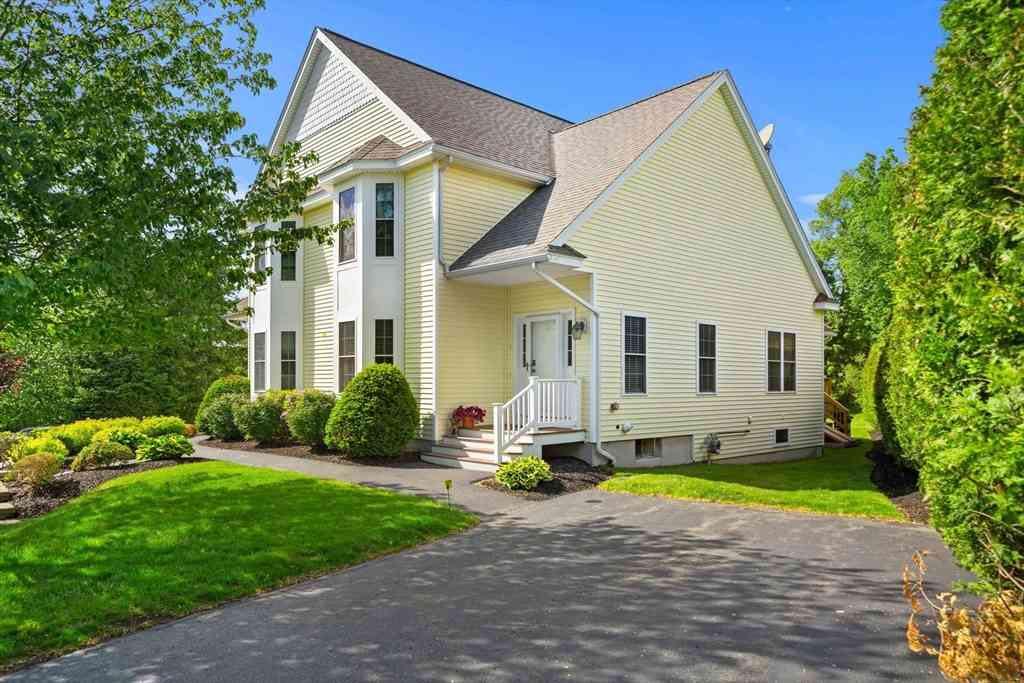 Condo For Sale - 5 Meagans Way #5<br/> Haverhill, MA 01832