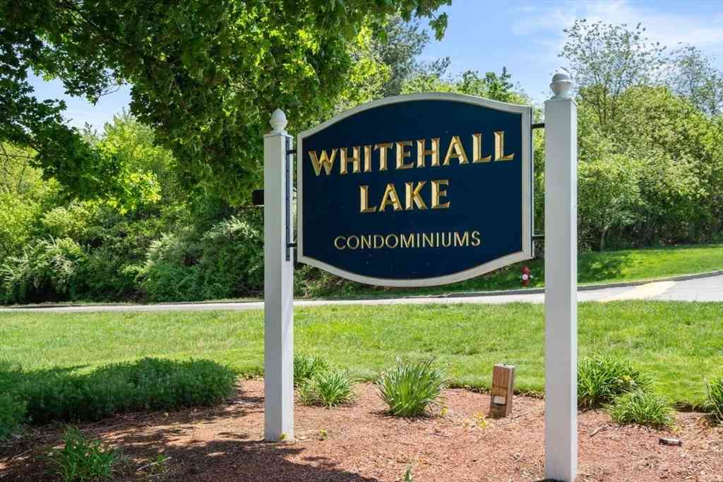 Condo For Sale - 9 Senee Ct #9<br/> Amesbury, MA 01913