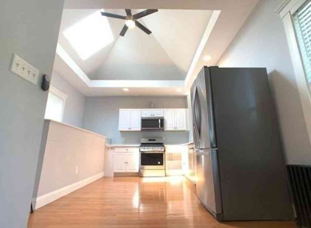 Apartment For Rent - 323 Bainbridge St. #2<br/> Malden, MA 02148