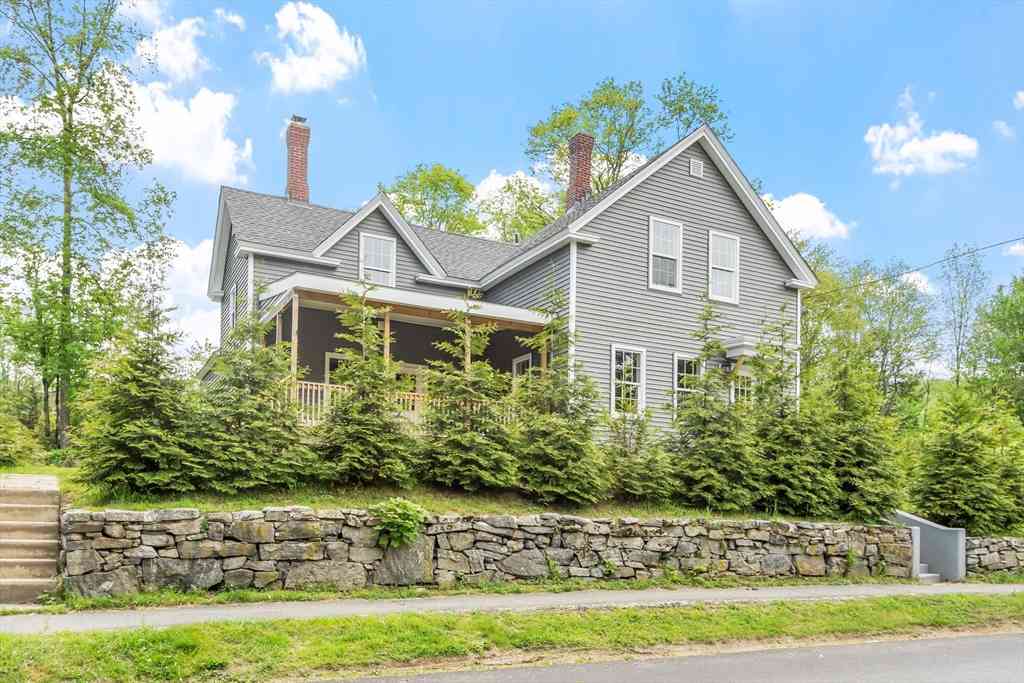 Homes For Sale - 37 Dexter St<br/> Franklin County, Orange, MA 01364