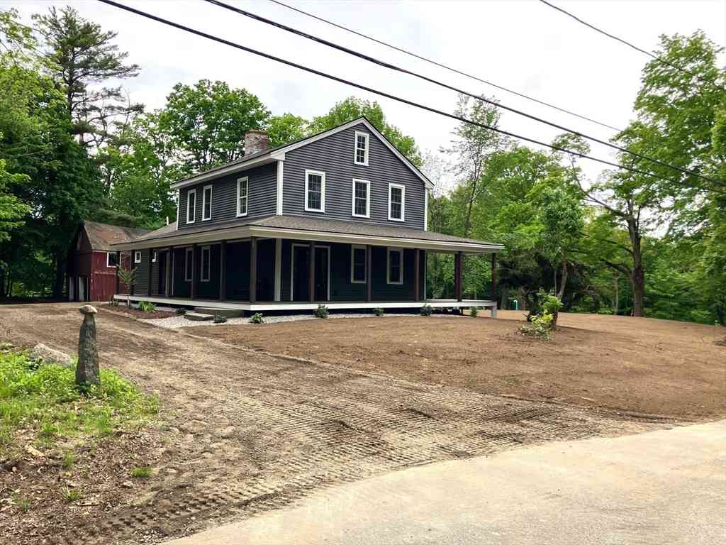 Homes For Sale - 35 West St<br/> Petersham, MA 01366