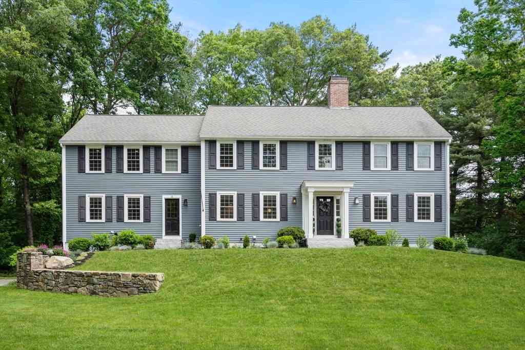 Homes For Sale - 18 Harvard Drive<br/> Sudbury, MA 01776