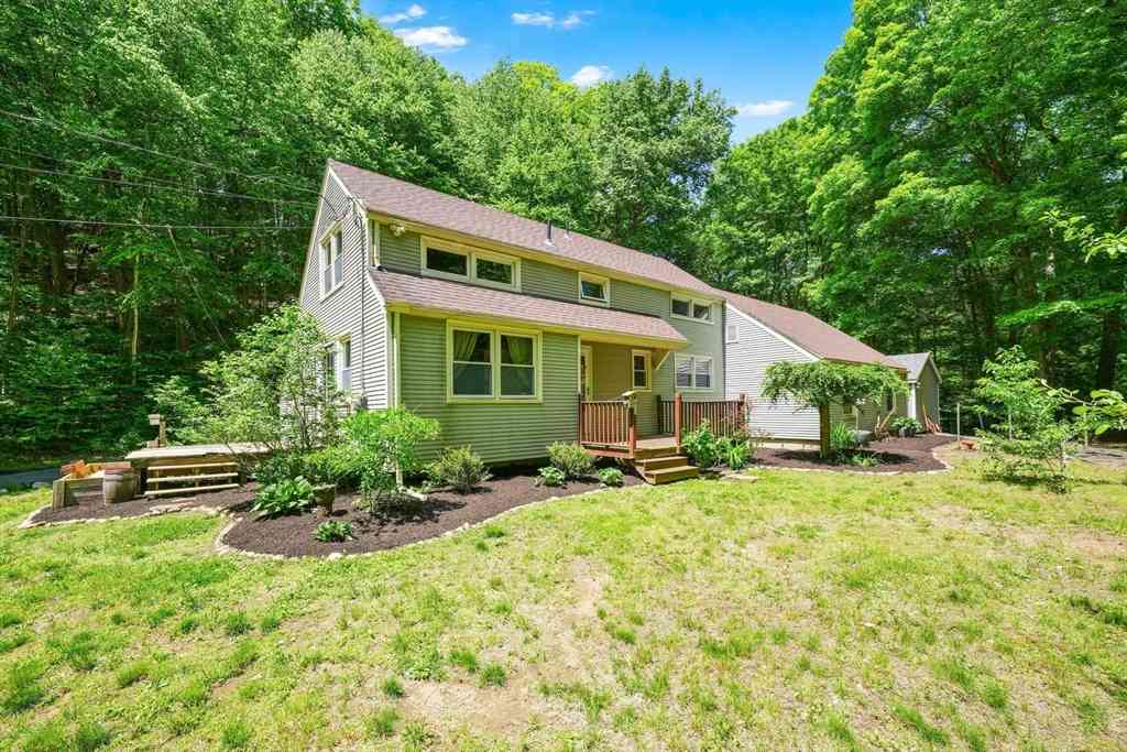 Homes For Sale - 567 Loomis St<br/> Westfield, MA 01085