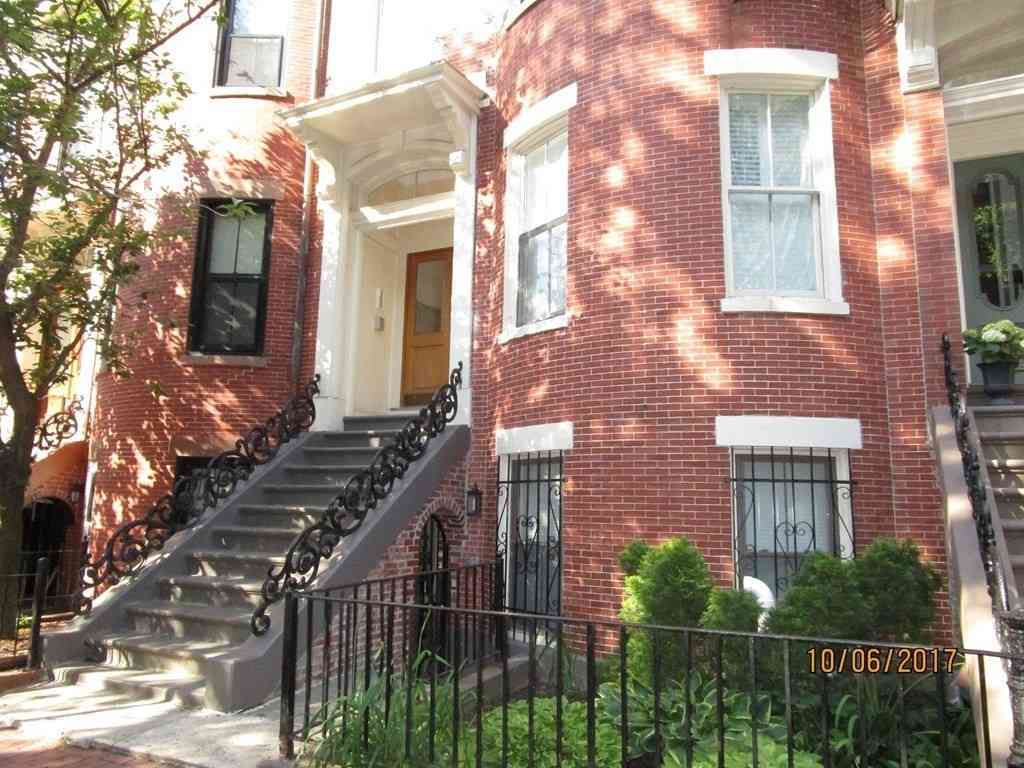 Condo For Sale - 8 Concord Square #3<br/> Boston, MA 02118
