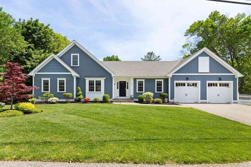 Homes For Sale - 27 Samoset Rd<br/> Middlesex County, Woburn, MA 01801