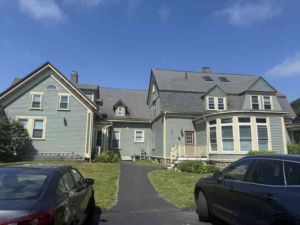 Apartment For Rent - 325 Adams Street #5<br/> Abington, MA 02351