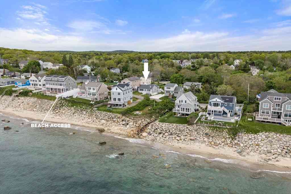 Homes For Sale - 104 Seaview Dr<br/> Plymouth, MA 02360