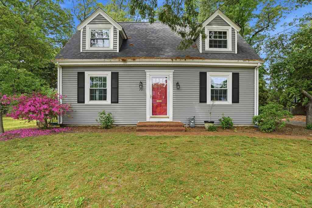 Homes For Sale - 73 Allen Ave<br/> Attleboro, MA 02703