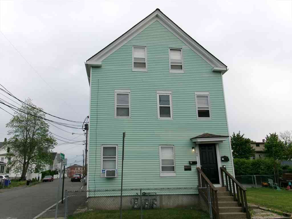 Multifamily For Sale - 40 Adams Street<br/> Taunton, MA 02780