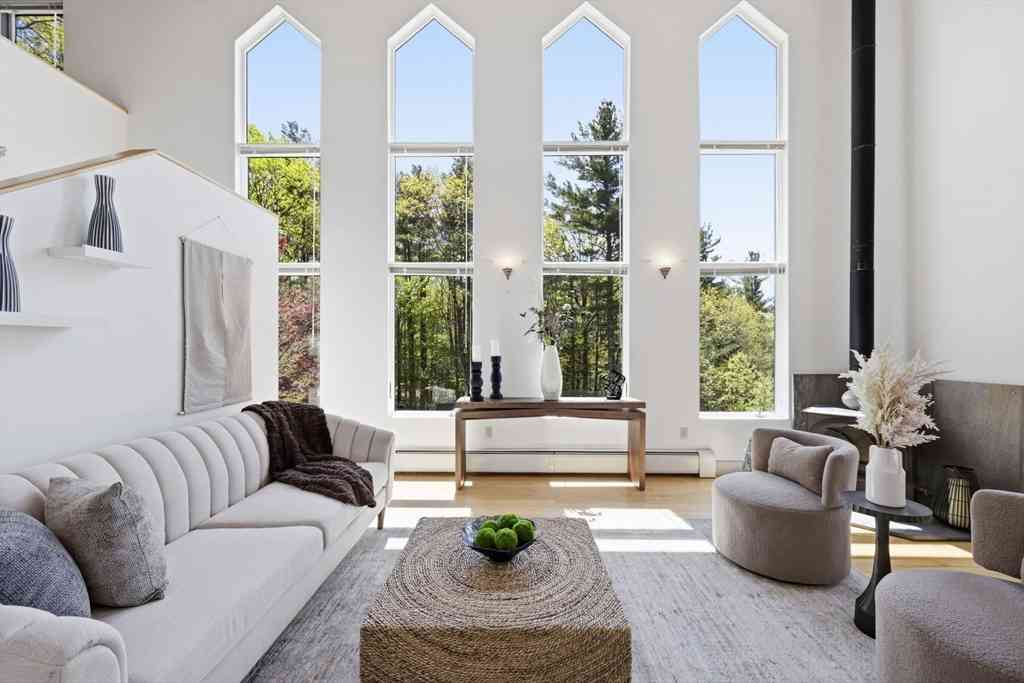 Homes For Sale - 41 Edwards Rd<br/> Westhampton, MA 01027