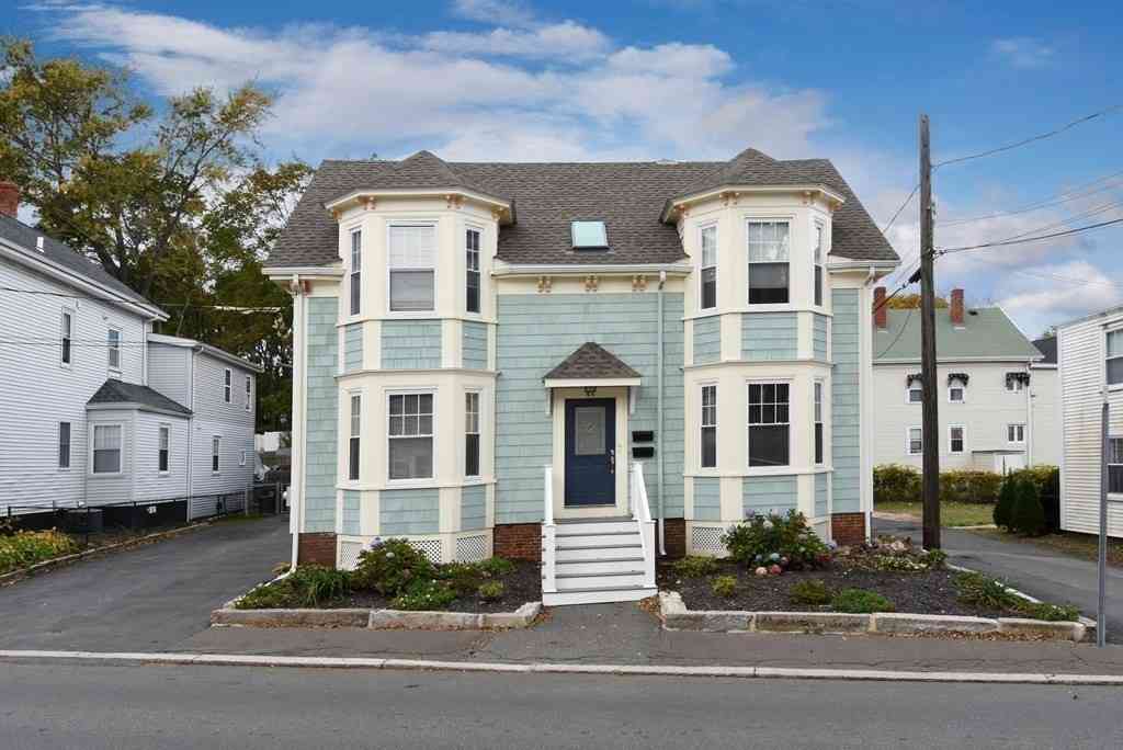 Condo For Sale - 44 School Street #1<br/> Salem, MA 01970