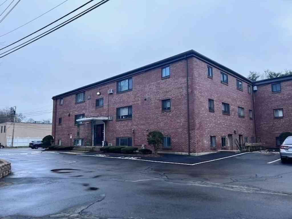 Condo For Rent - 69 Nicholas Rd #B<br/> Framingham, MA 01701