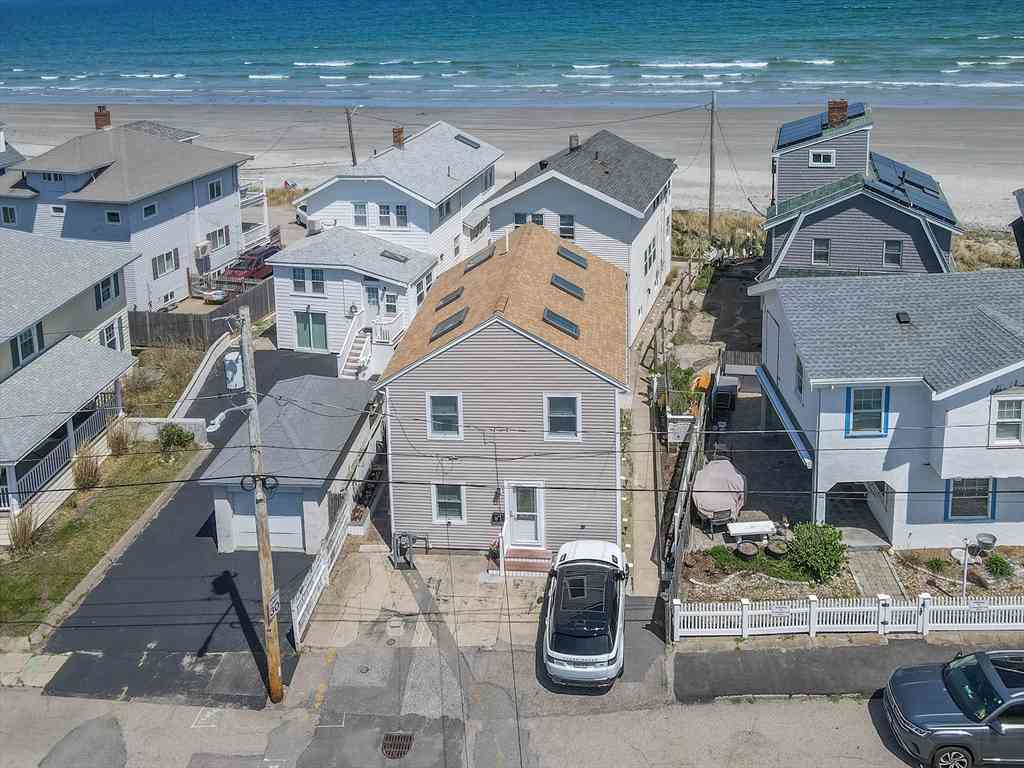 Homes For Rent - 16 Manomet Ave #YR RND<br/> Hull, MA 02045