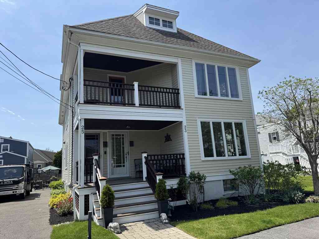 Apartment For Rent - 23-25 Bates Rd #25<br/> Swampscott, MA 01907