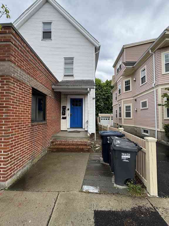 Apartment For Rent - 2534 Massachusetts Ave #3<br/> Cambridge, MA 02140
