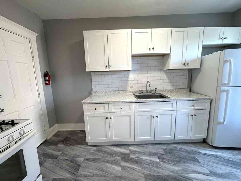 Apartment For Rent - 15 Huss Ct #304<br/> Lynn, MA 01905