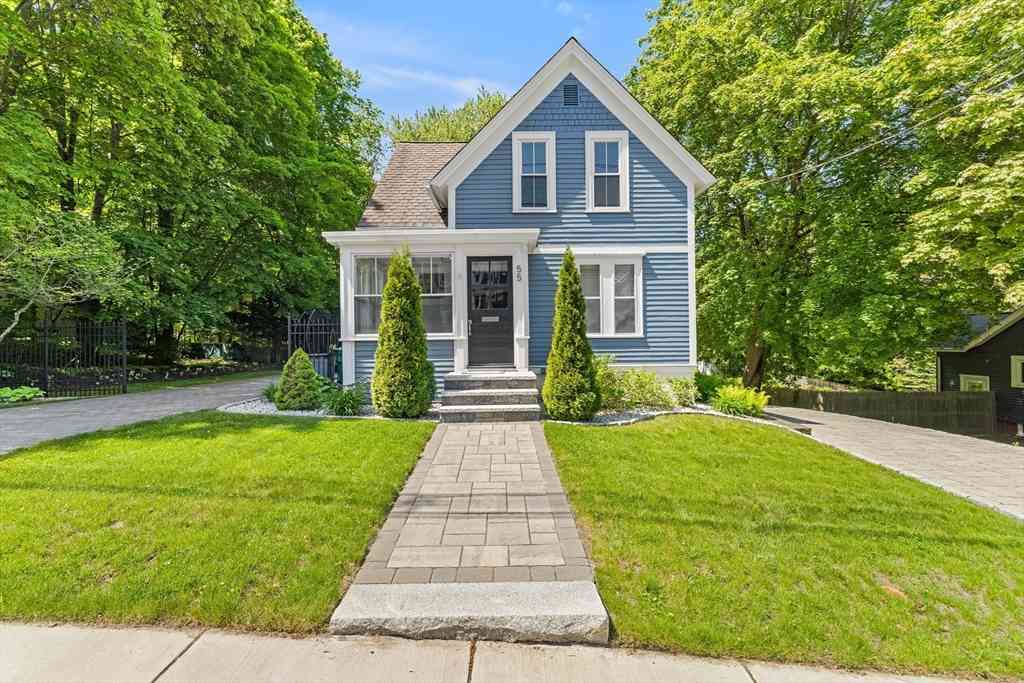 Homes For Sale - 55 School St<br/> Essex County, Groveland, MA 01834