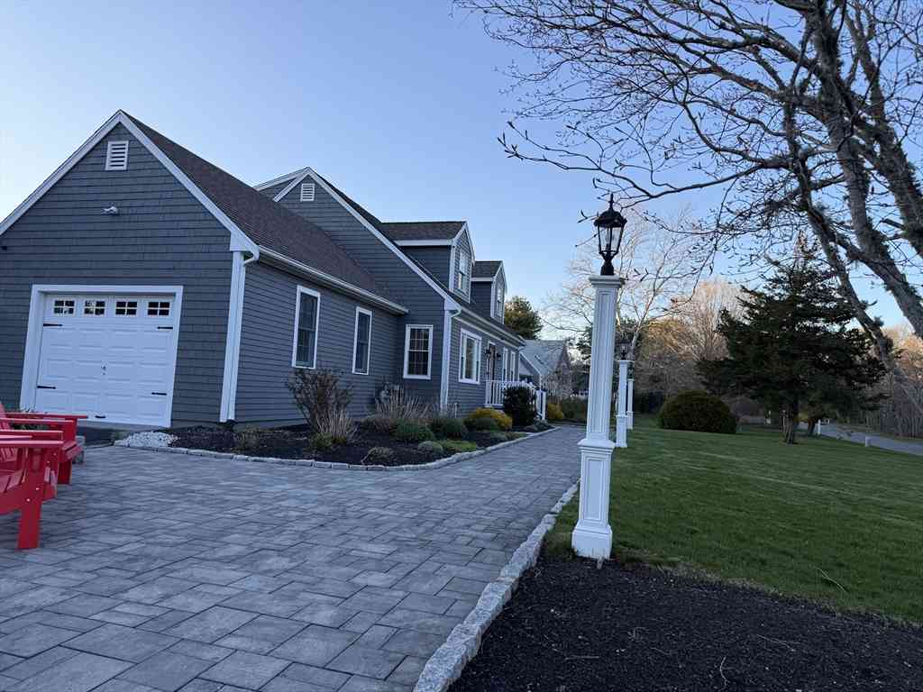 Homes For Sale - 58 Stanhope Rd<br/> Falmouth, MA 02536