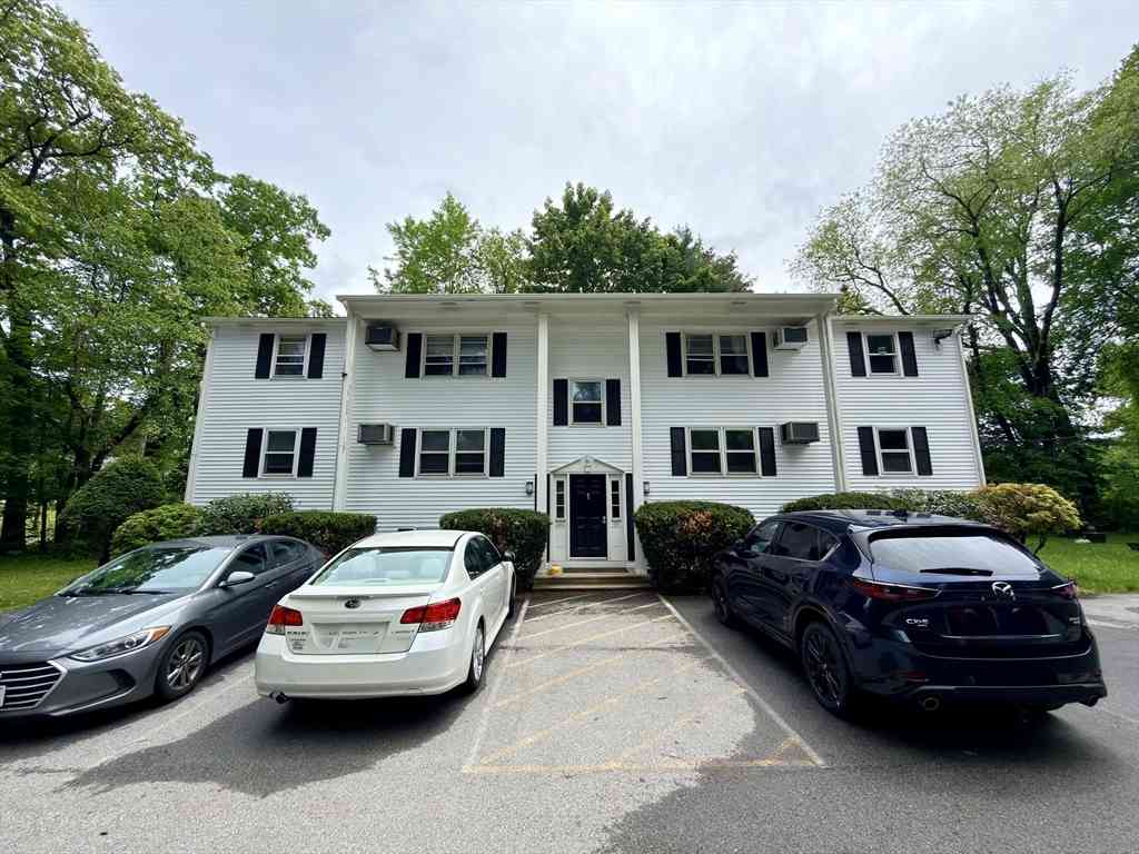Apartment For Rent - 2 Annaberry Lane #1B<br/> Auburn, MA 01501