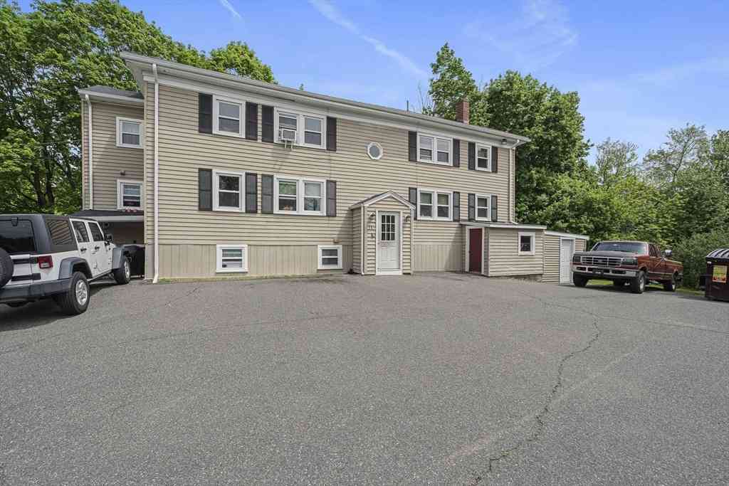 Homes For Rent - 160 East Street<br/> Foxboro, MA 02035