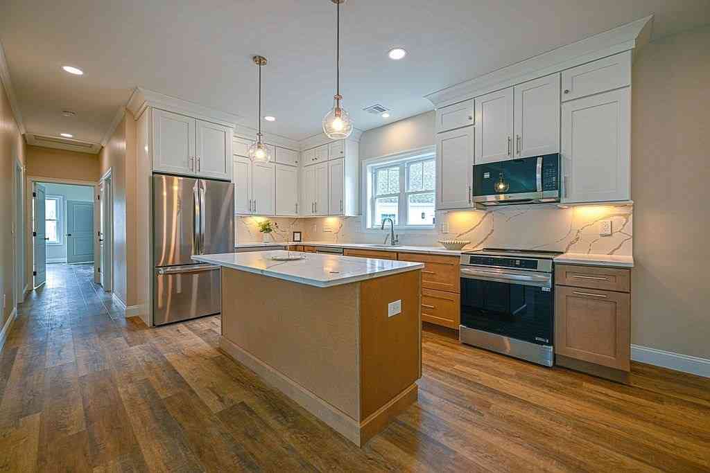 Condo For Sale - 24 Meadowview Lane #B<br/> Salisbury, MA 01952