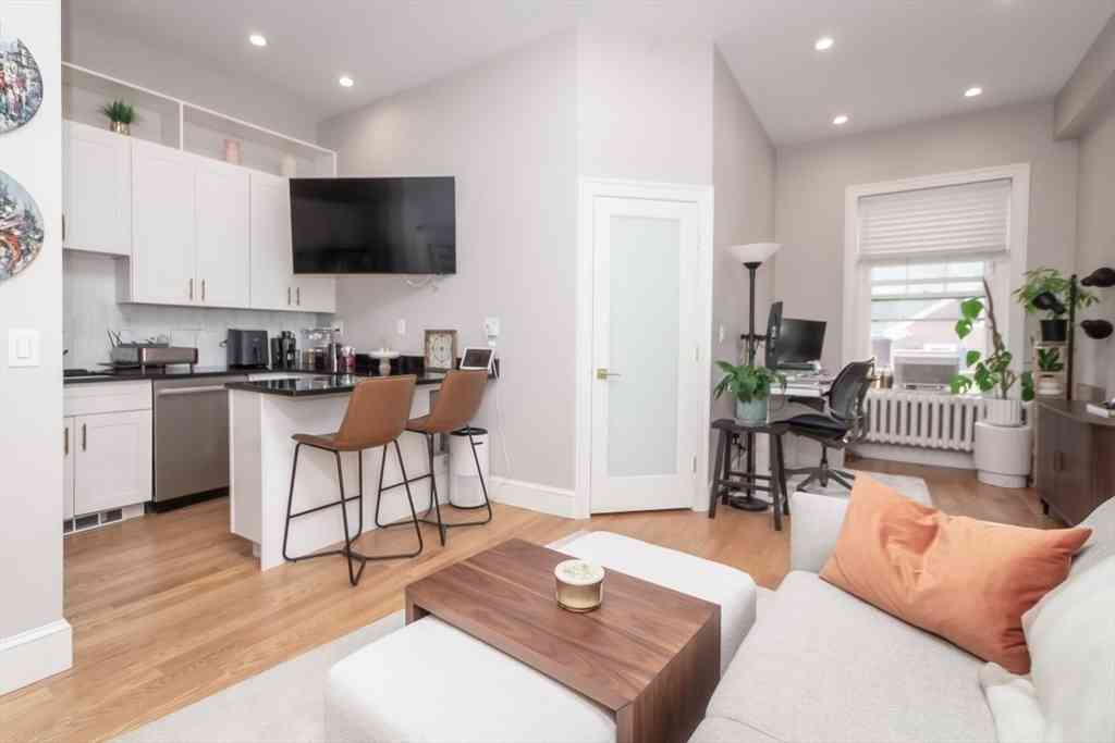 Condo For Rent - 354 N Main Street #213<br/> Andover, MA 01810
