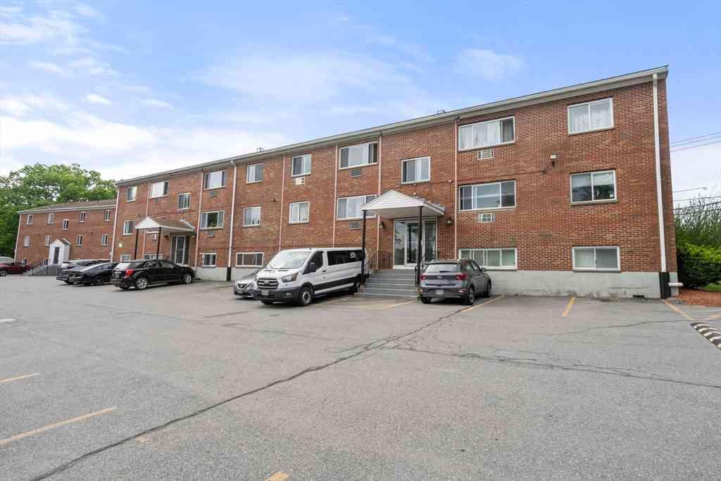 Condo For Sale - 135 Winthrop St #4A<br/> Framingham, MA 01702