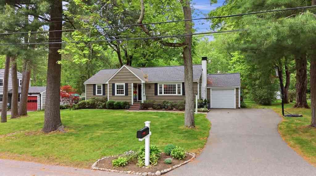 Homes For Rent - 34 Brooksweld Rd<br/> Canton, MA 02021